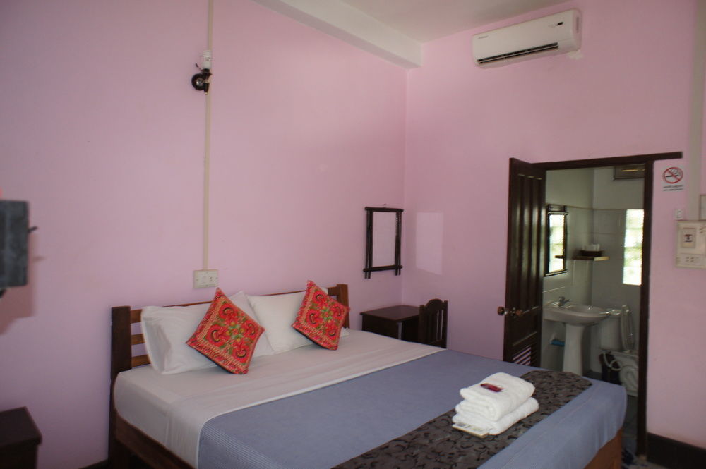 Отель Champa Lao Bungalows Ванг-Виенг Экстерьер фото